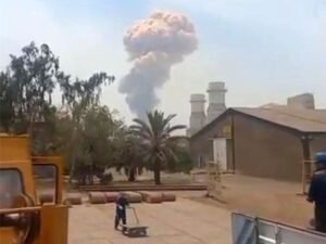 Empat Tewas, Lebih Dari 500 Terluka Akibat Ledakan 'Besar' di Bandar Abbas Iran